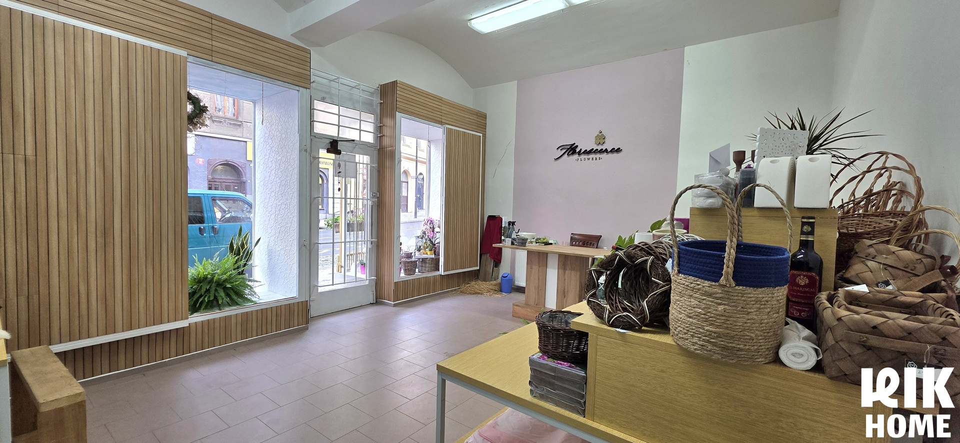 Pronájem komerčního prostoru, 56 m² - ul. Husitská, Praha 3