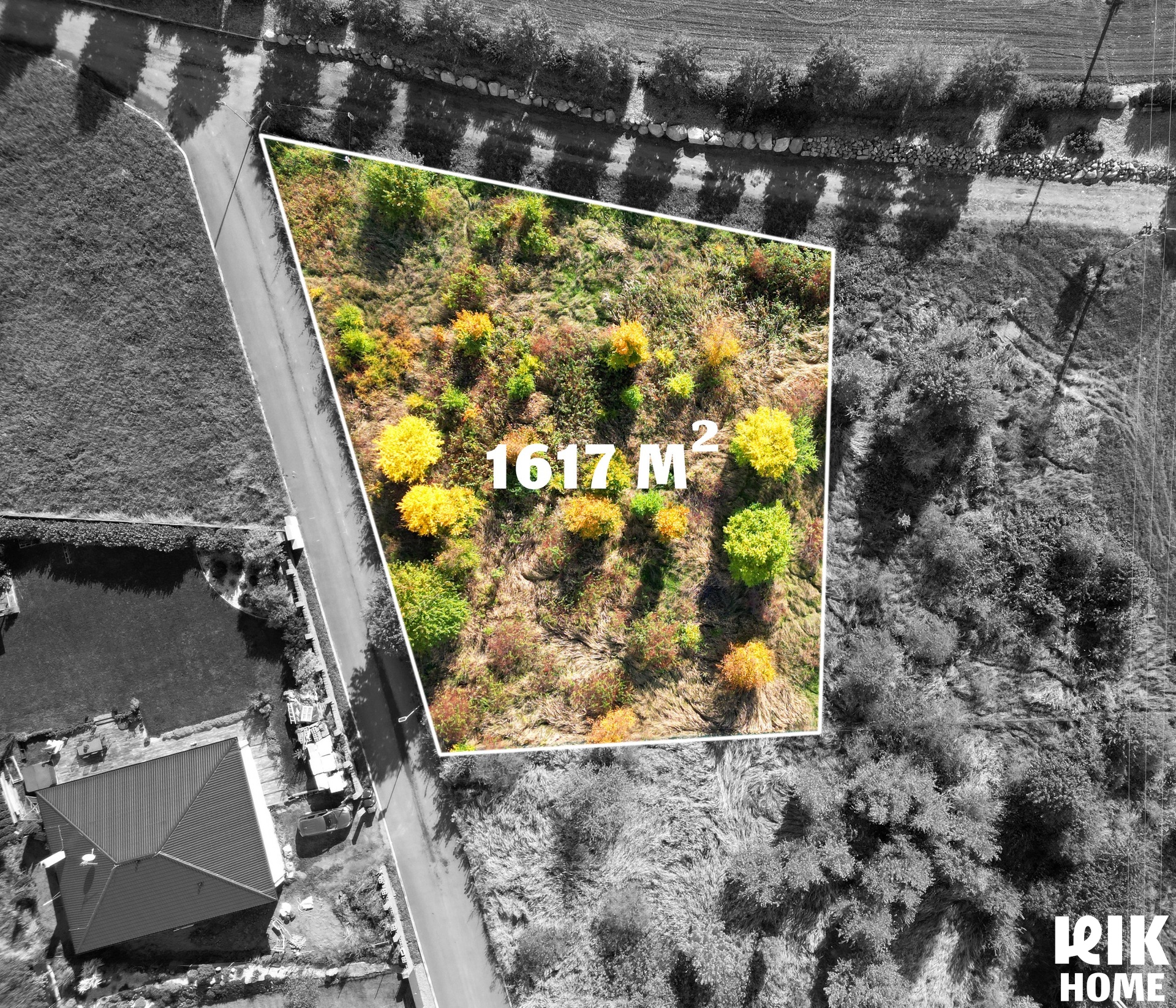 Pozemek 1617 m² se stavebním povolením a projektem od vítěze Wienerberger e4.